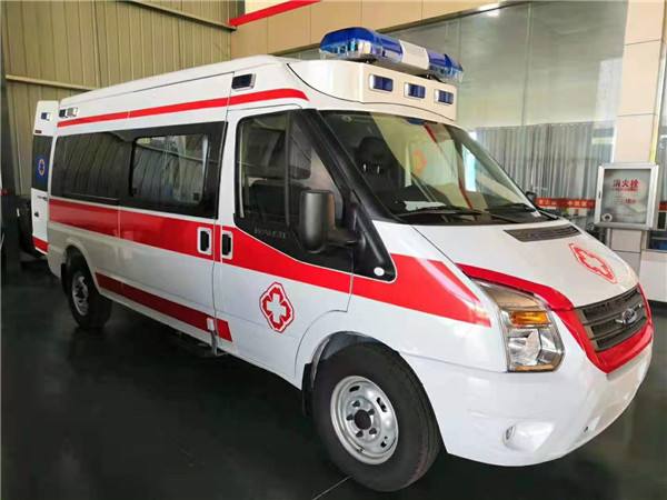 筠连县福特V362救护车